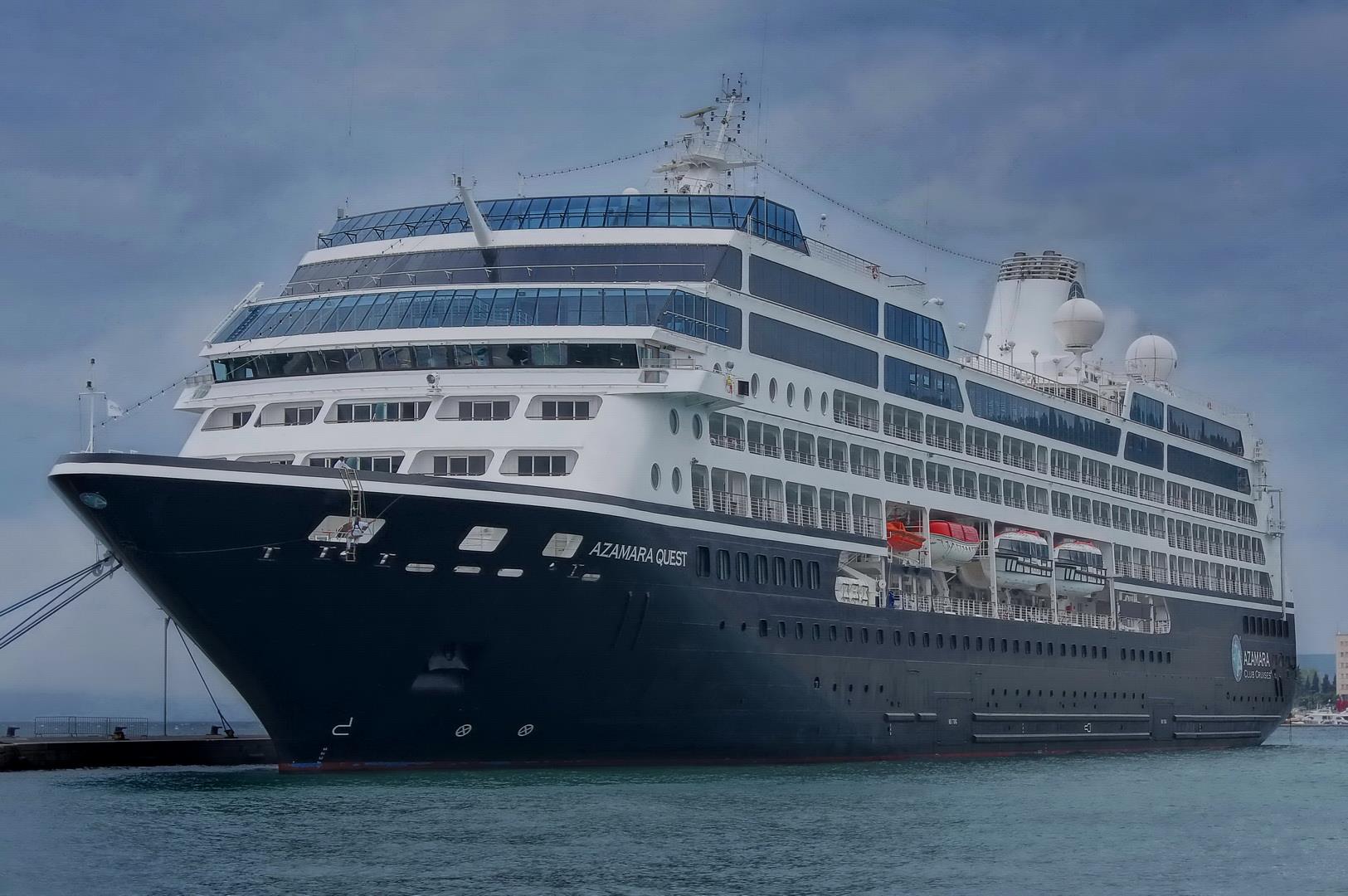 December 4-17, 2027 – Azamara Quest: Málaga to Miami