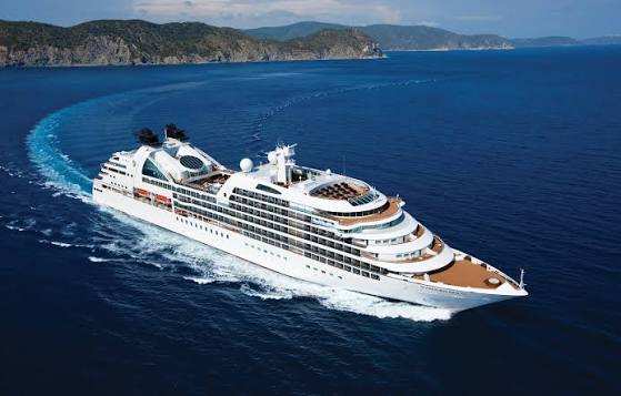 October 31-November 13, 2027 – Seabourn Quest: Montreal to Miami